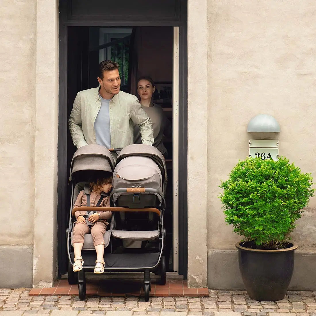 Nuna TRVL dubl vs. UPPAbaby G-Link 2: Which Double Stroller Is Right for Your Family?
