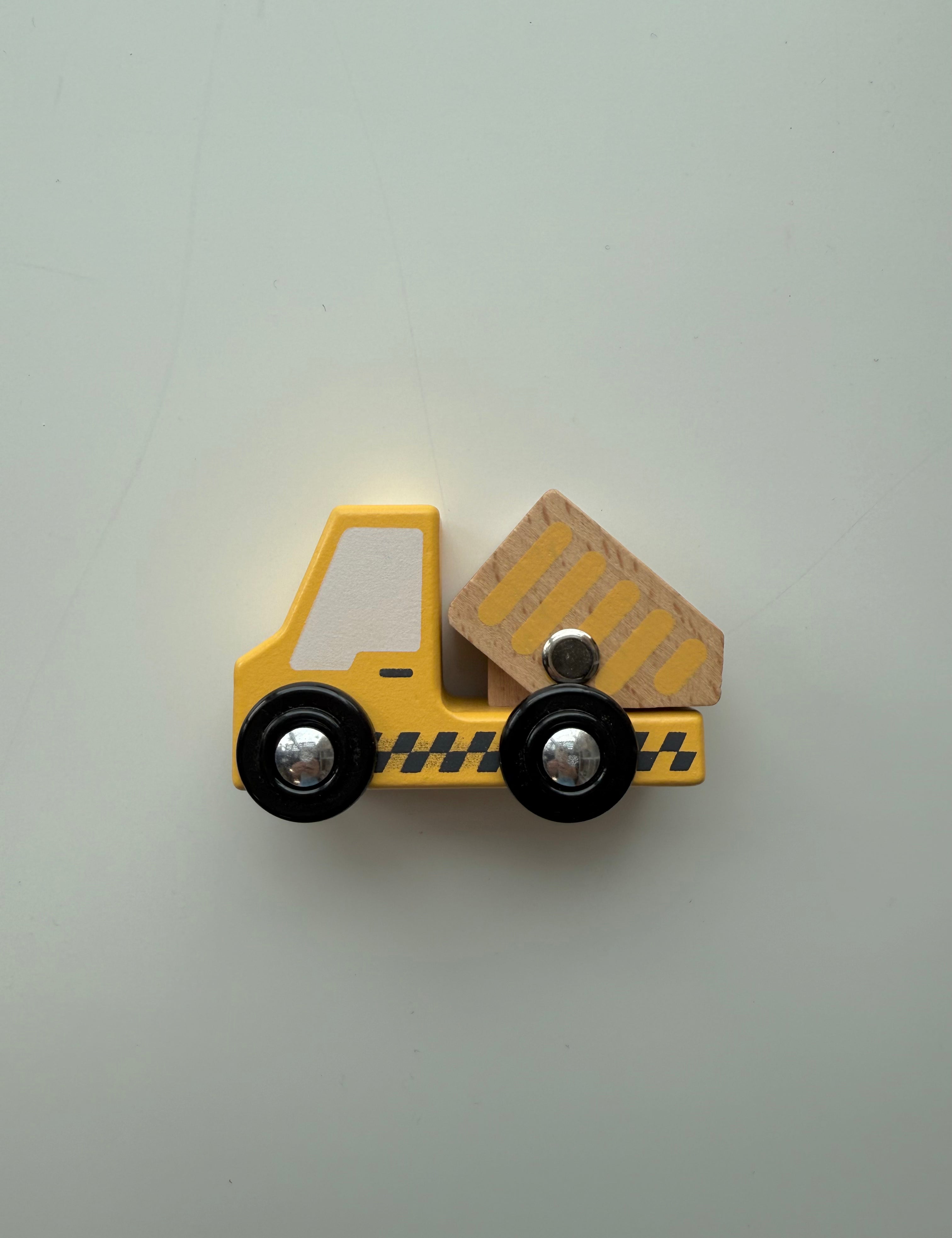 Wooden Construction Vehicles