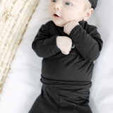 Top & Bottom Baby Outfit with Hat - Black