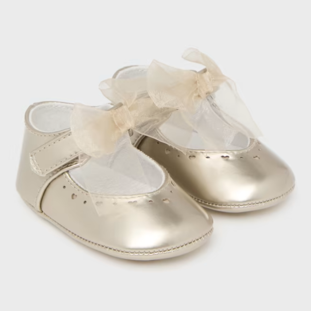 Mary Jane Infant Flats - Gold perfect for holiday pictures, newborn baby girl shoes, my first shoes, new walker shoes